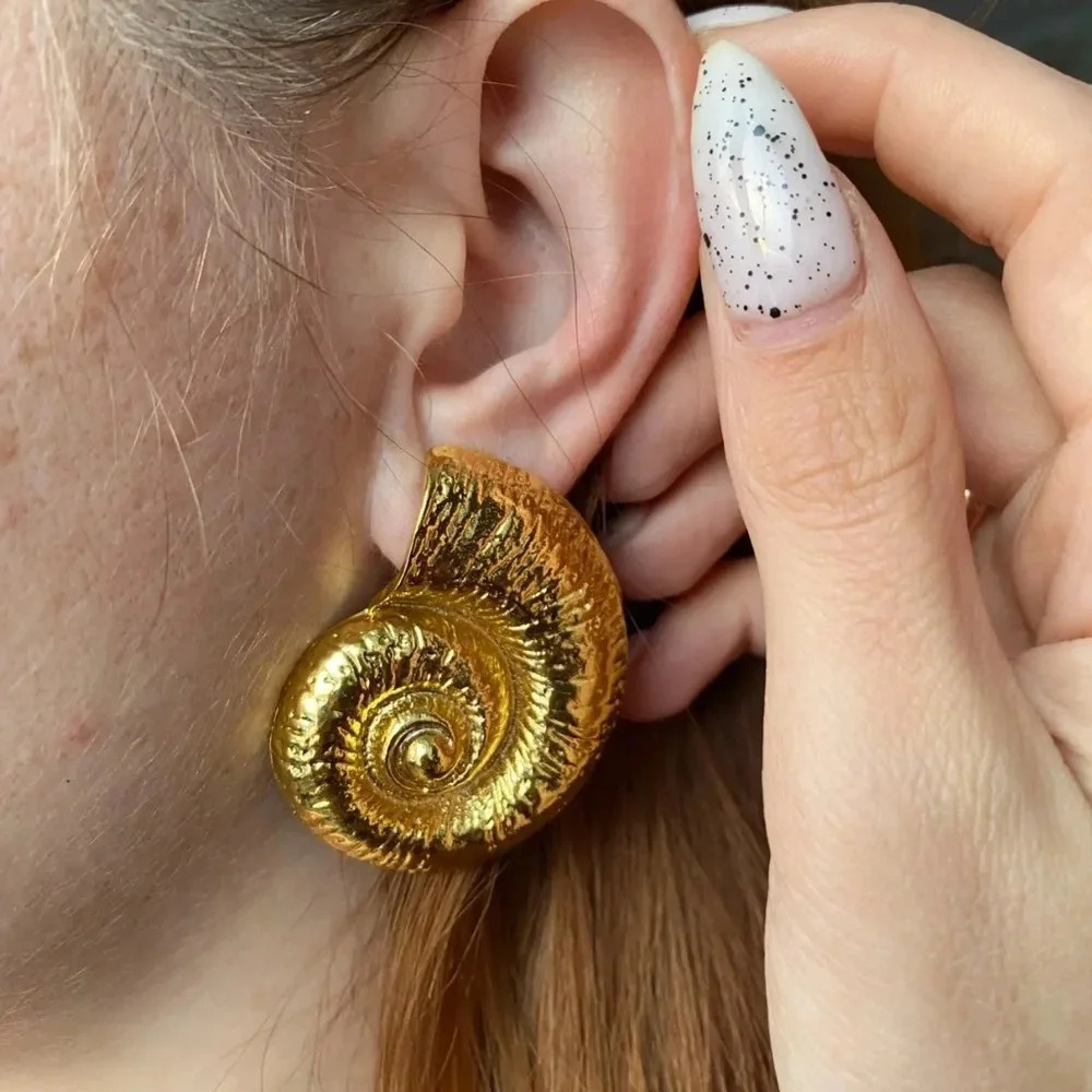 Seashell Golden Earrings
